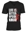 Camiseta Feminina com gola redonda - LIFE IS BETTER UPSIDE DOWN