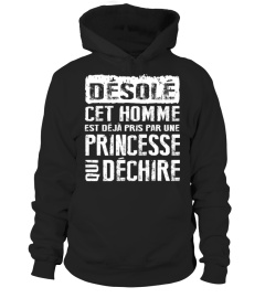 DÉSOLÉ CET HOMME EST DEJA PRIS PAR UNE PRINCESSE QUI DÉCHIRE