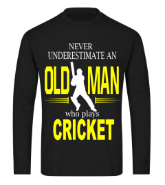 Never underestimate an old man who plays Cricket T-Shirt