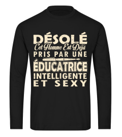 EDUCATRICE SEXY  T-SHIRT