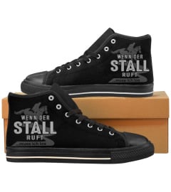 Pferde · Stall ruft · Sneaker