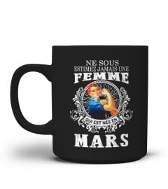 Femme Qui Est Née En Mars