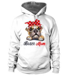 Boxer mom wearing glass with the stylish