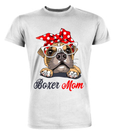 Boxer mom wearing glass with the stylish