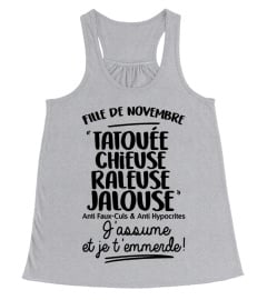 FILLE DE NOVEMBRE TATOUEE CHIEUSE