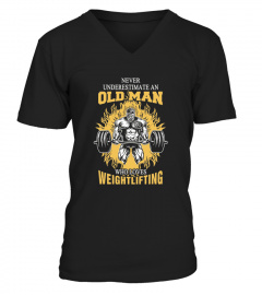 Never Underestimate An Old Man Who Loves Weightlifting Shirt