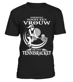 VROUW MET EEN TENNISRACKET