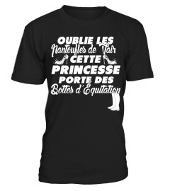 PRINCESSE PORTE DES BOTTES D'ÉQUITATION