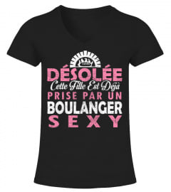 DESOLEE CETTE FILLE EST DEJA PRISE PAR UN BOULANGER SEXY T-shirt