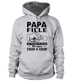 PAPA ET FILLE TOUJOURS COEUR À COEUR