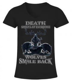 Wolf smile back death
