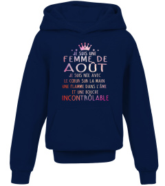 JE SUIS UNE FEMME DE AOUT T-SHIRT