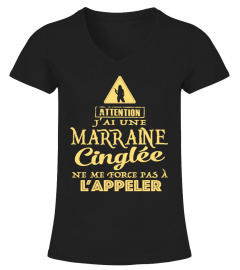 ATTENTION JAI UNE MARRAINE CINGLEE NE ME FORCE PAS A LAPPELER T-SHIRT