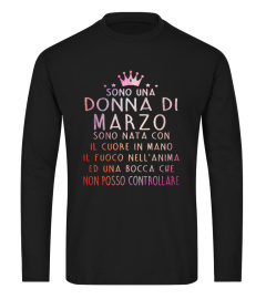 SONO UNA DONNA DI MARZO T-SHIRT