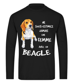 UNE FEMME AVEC UN BEAGLE