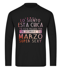 LO SIENTO ESTA CHICA UN HOMBRE DE MARZO SUPER SEXY T-SHIRT