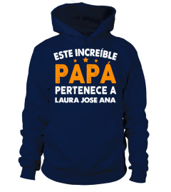 ESTE INCREÍBLE PAPÁ PERTENECE A CAMISETA PERSONALIZADA