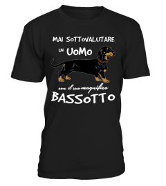 Un UOMO con un BASSOTTO