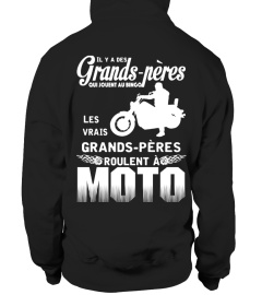 GRANDS PERES ROULENT A MOTO T-shirt