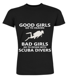 OCEAN WITH SCUBADIVERS