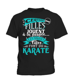 LES VRAIES FILLES FONT DU KARATE