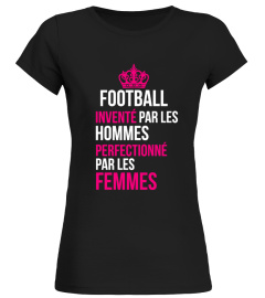 LE FOOT EST AUSSI UN SPORT DE FEMME