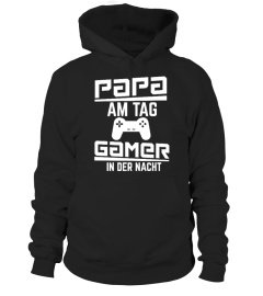 Papa am Tag Gamer in der Nacht