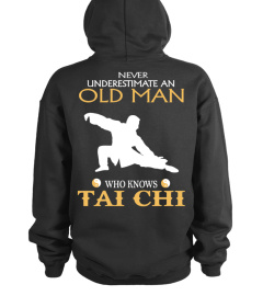 OLD MAN WHO KNOWS TAI CHI CHUAN