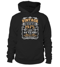 44 - 1975 Vintage