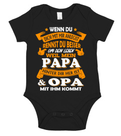 PAPA & OPA MIT IHM KOMMT