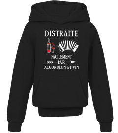 Distraite facilement par Accordéon et vin