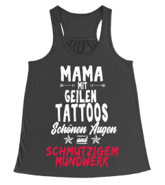 Mama mit geilen Tattoos