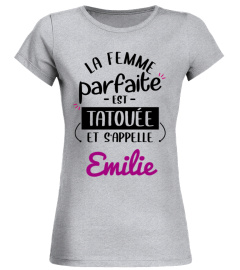 LA FEMME PARFAITE EST TATOUE ET APPELLE