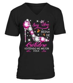 Soy una reina de Octubre viviendo mi mejor vida T Shirt, Sweatshirt, Hoodie