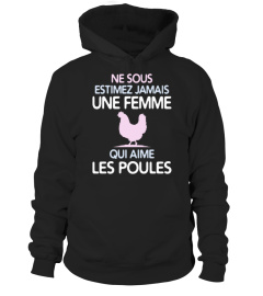 une femme qui aime les poules