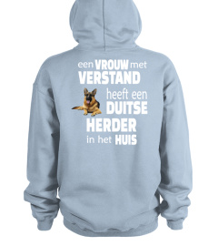 Duitse herder in het huis