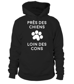 près des chiens