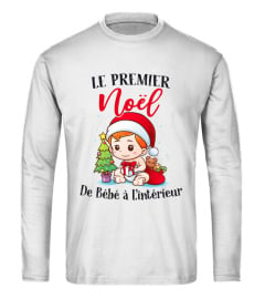 Le premier Noël de bébé à l'intérieur