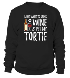 WINE AND TORTIE CAT MOM TSHIRT - HOODIE - MUG (FULL SIZE AND COLOR)
