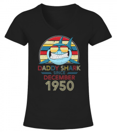 MENS RETRO VINTAGE DADDY SHARK SINCE DECEMBER 1950 TSHIRT - HOODIE - MUG (FULL SIZE AND COLOR)