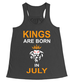 Kings are born in July T-Shirt