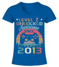 Youth 7Th Birthday Gamer- Level 7 Unlocked Awesome Since 2013 T-Shirt