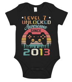 Youth 7Th Birthday Gamer- Level 7 Unlocked Awesome Since 2013 T-Shirt