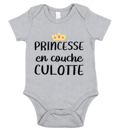 PRINCESSE EN COUCHE CULOTTE