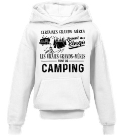 Certaines grands-mères| jouent au bingo - Camping