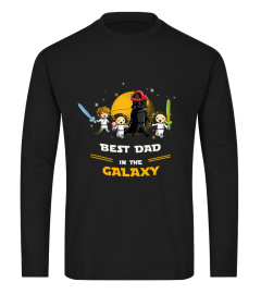 Father 1 Son 2 daughters 2 color lightsabers