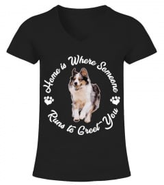 Australian Shepard Home Shepherd Gift Aussie Dog Cute T-Shirt