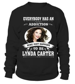 TO BE LYNDA CARTER