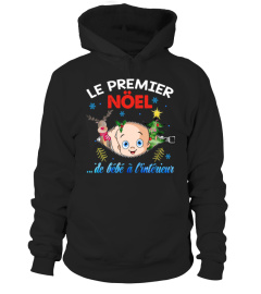 LE PREMIER NOËL DE BÉBÉ À L'INTÉRIEUR.