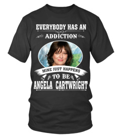 TO BE ANGELA CARTWRIGHT